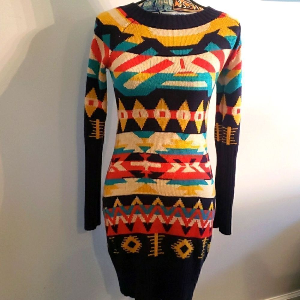 Jessica Simpson sweater dress. Great condition.